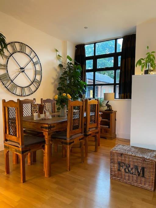 Courtyard Cottage 로커비 외부 사진